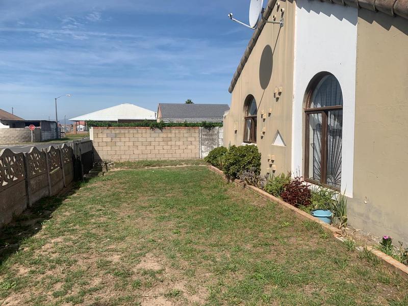 3 Bedroom Property for Sale in Silwood Heights Western Cape